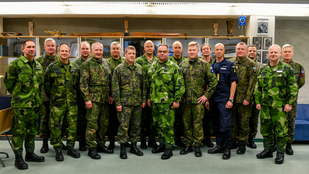 Den 20-21 maj genomfördes ett större chefsmöte i Rovaniemi inom ramen för det finsk-svenska försvarssamarbetet.