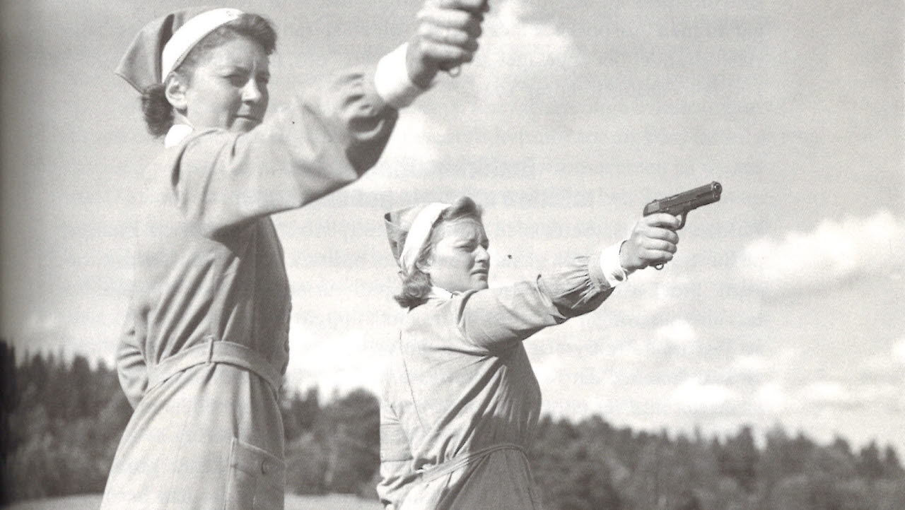 Pistolskytte Weda, 1943. Bilden är en del av forsvarsmakten.se/varhistoria.
