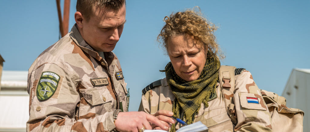 Den 18 och 20 februari 2014 genomförde instuktörer från Sverige och Norge en så kallad "Female Searcher training" i centrala Mazar-e-Sharif. Syftet med detta var att utbilda kvinnor till att verka som kontrollanter vid vallokalerna under det afghanska presidentvalet 2014.