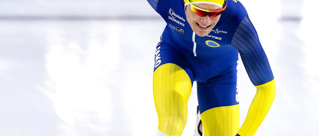 Den nye världsmästaren på 5000 meter skridskor, svensken Nils van der Poel