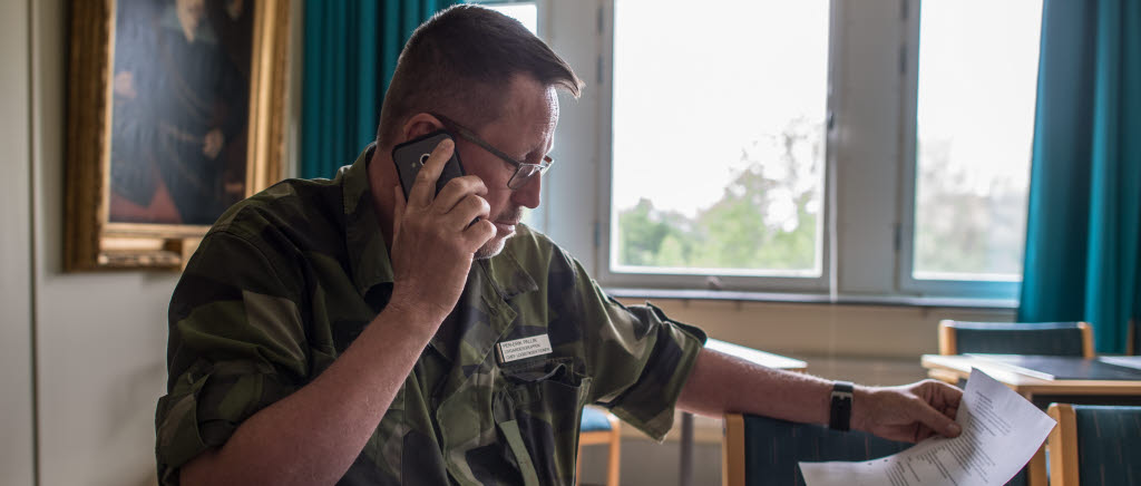 Hela Hemvärnet, 22 000 personer, kommer att kontaktas och ombes inställa sig för tjänstgöring mellan 5 och 6 juni.  Syftet med övningen är att genomföra en oanmäld beredskapskontroll.

Per-Erik Pallin på Militärregion Mitt larmar bataljonscheferna som tillhör Livgardet för att sätta igång beredskapskontrollen. 