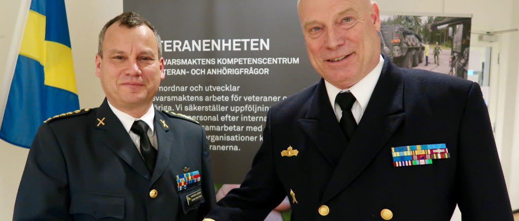 Överste Torbjörn Larsson och konteramiral Anders Grenstad.                      
