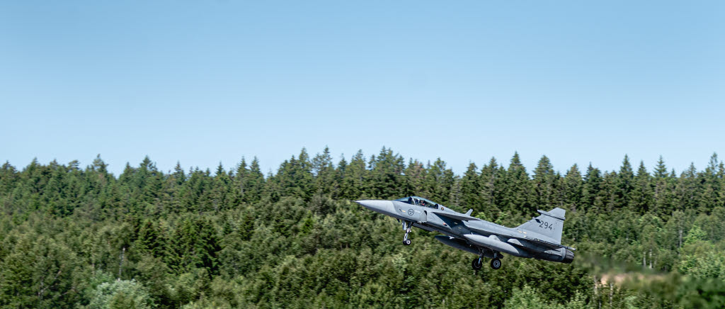 Jas 36 Gripen start från F 17