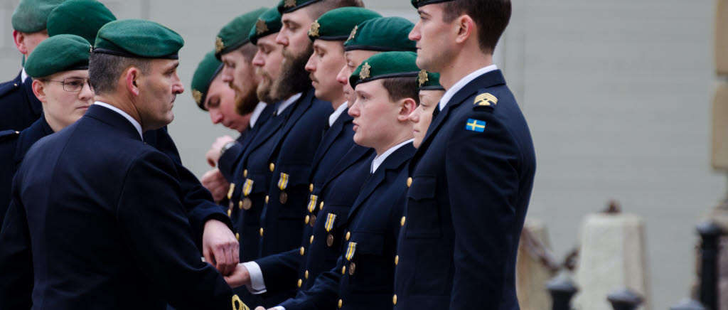 Den 11 februari fick nio amfibiesoldater ta emot Försvarsmaktens tjänstgöringsmedalj för rikets försvar. Medaljen delades ut av chefen för amfibieregementet, överste Peder Ohlsson.