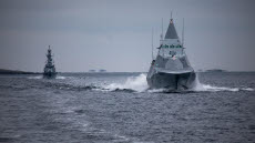 Under december 2022 deltar svenska marinen med tre korvetter från Fjärde sjöstridsflottiljen i den finska övningen Freezing winds. 