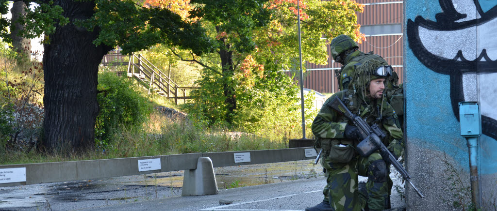 Stockholmsbataljonen övar under Aurora 17.