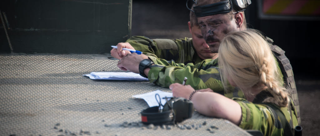 taktik genomgång kvinna


Swenex 18