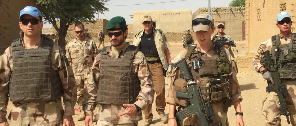 Prins Carl Philip besöker den svenska FN-styrkan i Mali.