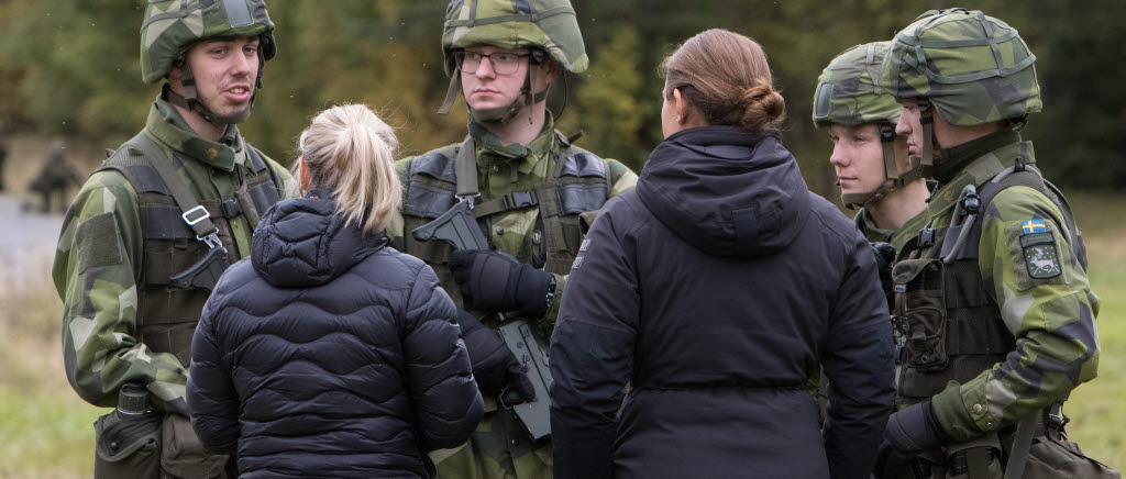Rekryter från trosskompaniet fick chansen att ställa frågor till representanterna från  Pliktrådet.