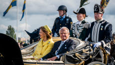 På eftermiddagen den 16 september färdades Kungen och Drottningen i hästanspänd kortege genom centrala Stockholm med anledning av Kungens 50-årsjubileum som Sveriges statschef. Den avslutande delen av kortegevägen till Kungl. Slottet skedde med den kungliga slupen Vasaorden.
