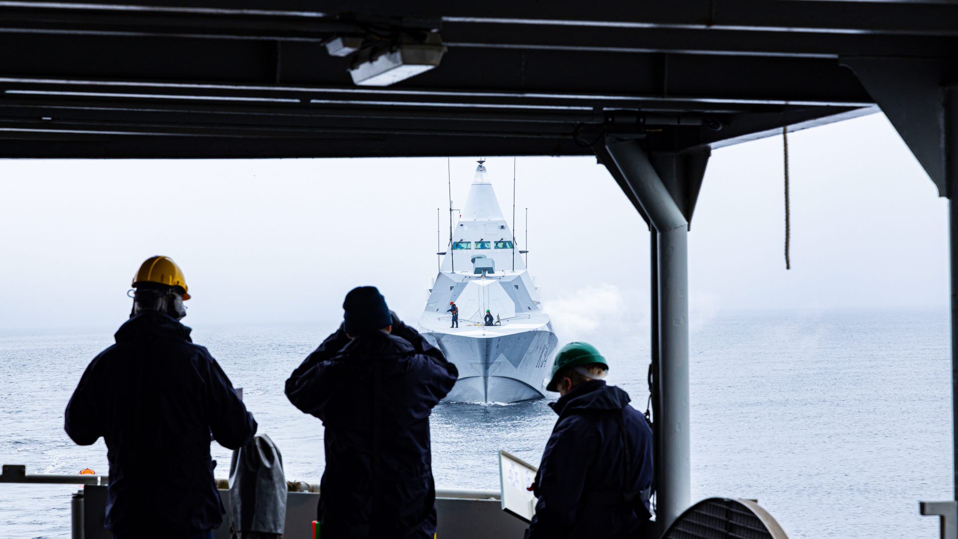 HMS Carlskrona alltid redo Försvarsmakten