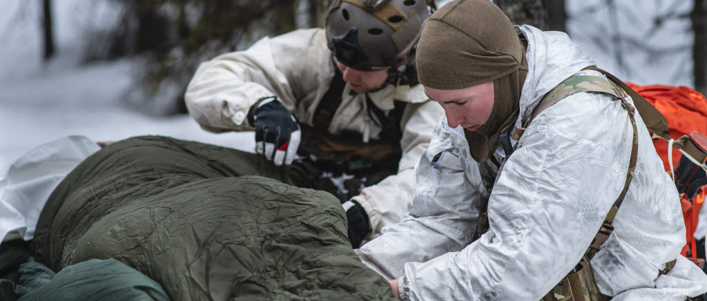 Ett av momenten under övningen bestod av att lokalisera och rädda en skadad person i otillgänglig miljö.