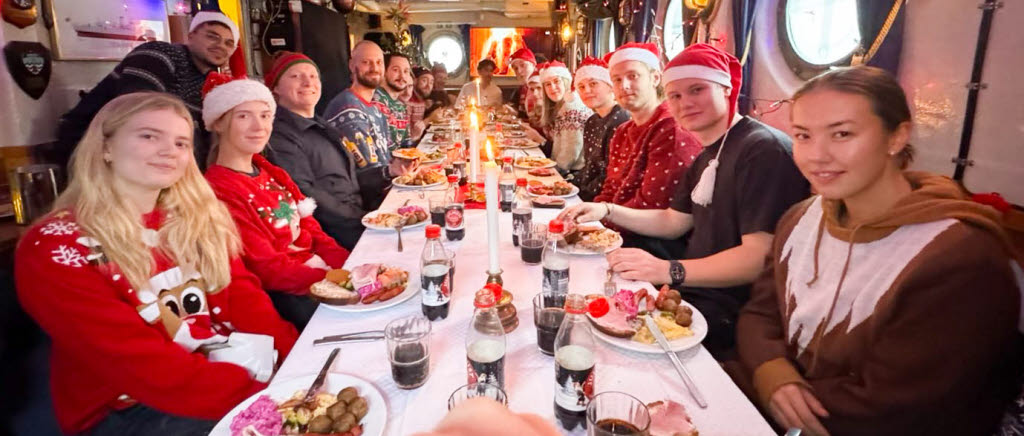 Marinen genomför ständigt sjöövervakning, även under julhelgen 2025.