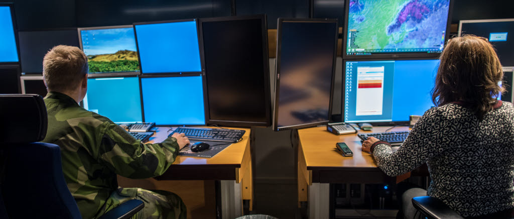 Bilder för information kring cybersoldat.
