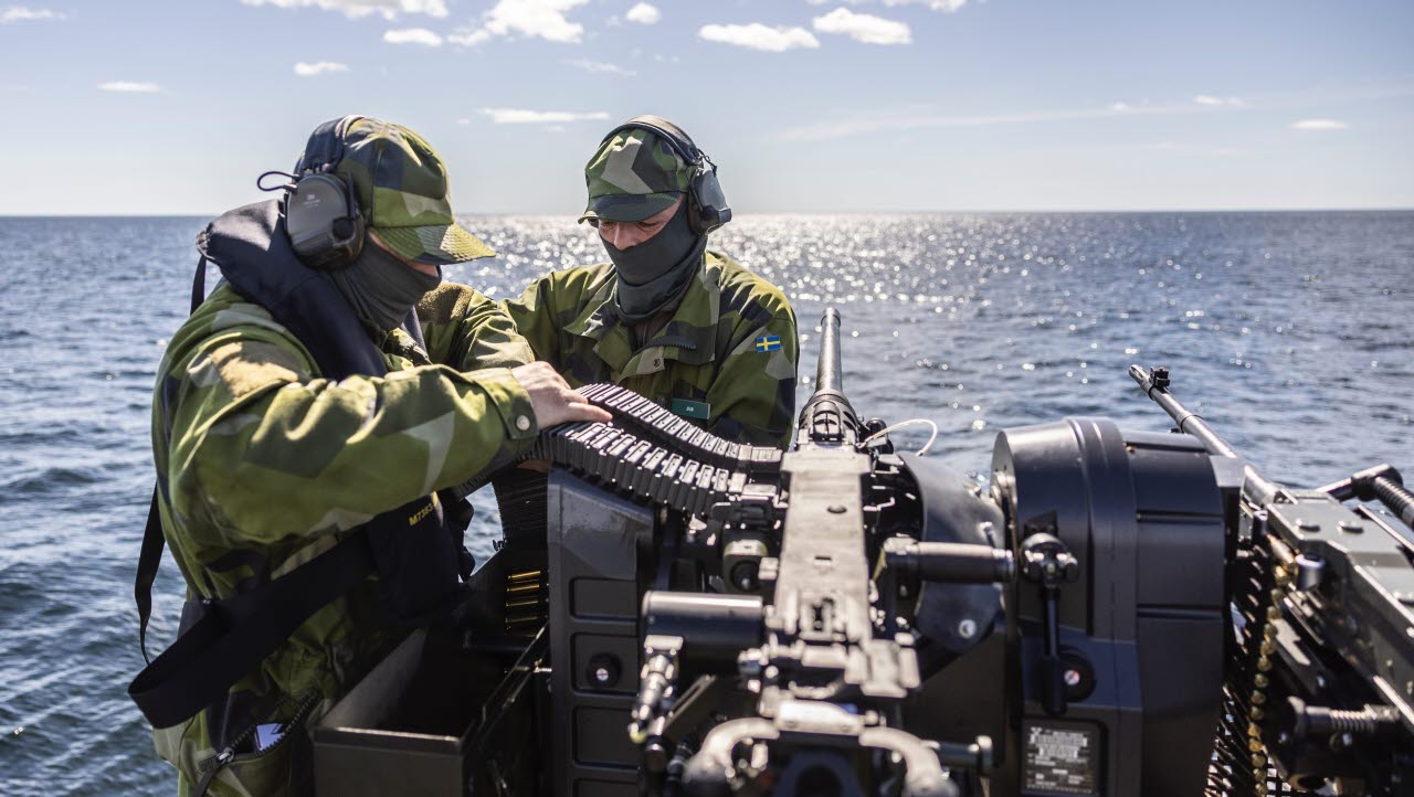 De ukrainska soldaterna är i Sverige för att lära sig allt som de bara kan om det svenska stridsbåtssystemet och detta under en betydligt kortare tid än en traditionell båtförarutbildning genomförs. 