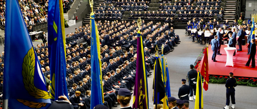 Specialistofficersexamen på Halmstad arena 221216.