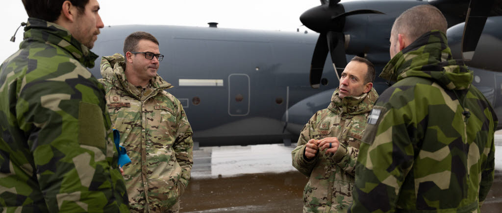 106th Rescue Wing och enheten 102nd Resque Squadron, samt specialistenheten 125th Oregon Air International Guard Special Tactics, besökte flottiljen för att fortsätta samarbetet som inleddes förra året inom ramen för State Partnership Program (SPP).