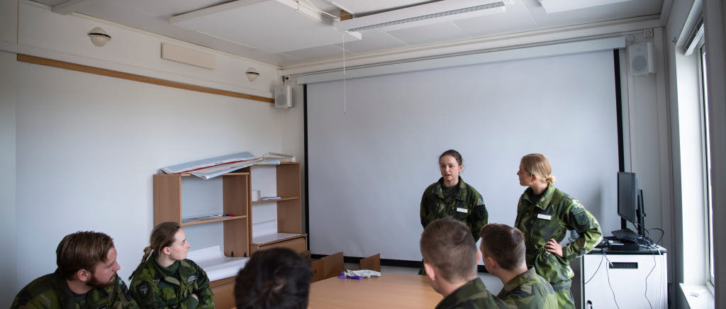 Utbildning av personal för hämtning av hemprovtagning covid 19 på P18. 