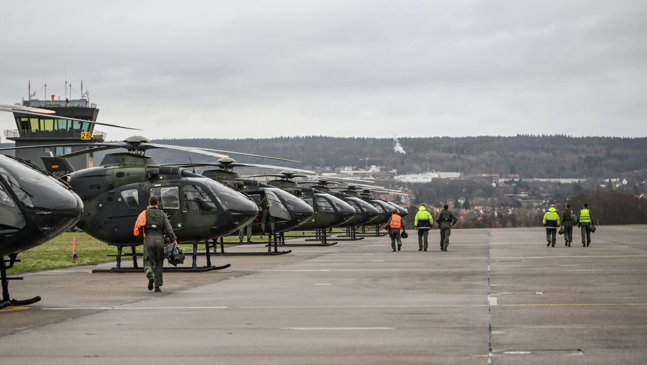 I Sveg kan Flygskolan bland annat öva konturflygningar i mörker utan yttre störningar.