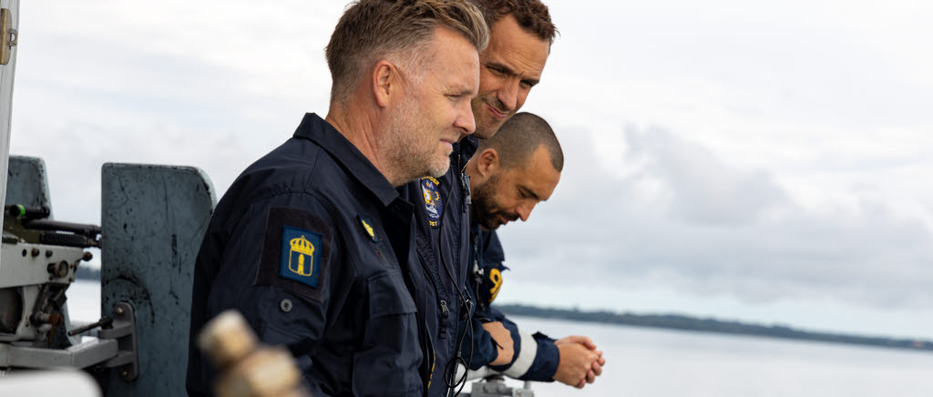 I september 2023 testas det svenska minröjningsfartyget Vinga av experter från Belgiska MOST. Det är ett led i att i framtiden ingå i Natos stående minröjningsstyrka som Natodlem.