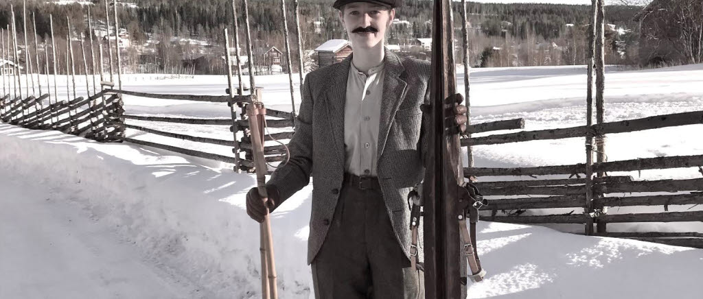 Elin Engström i full mundering anno 1922, inför Jubileumsvasan.