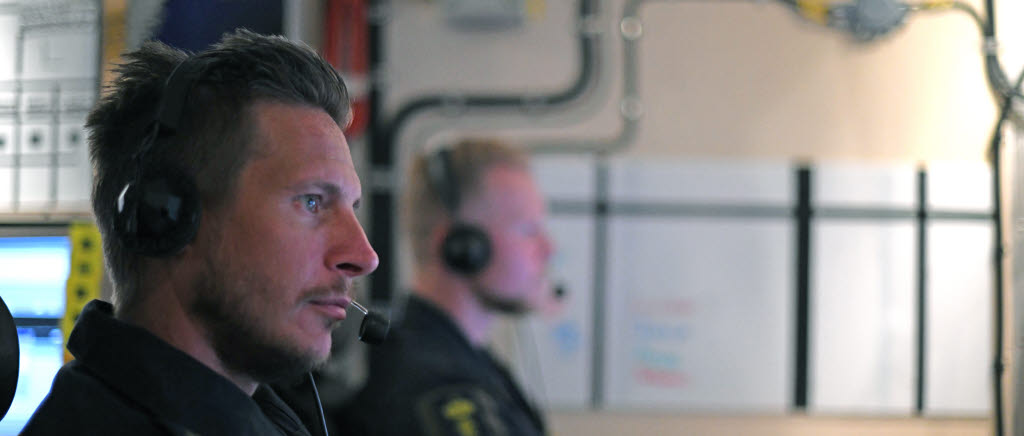 Marinens fartyg övervakar ständigt det svenska sjöterritoriet. Här bilder från HMS Nyköping från juni 2020.