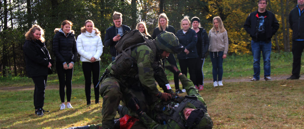 Stridssjukvårdsutbildning
Gymnasiebesök