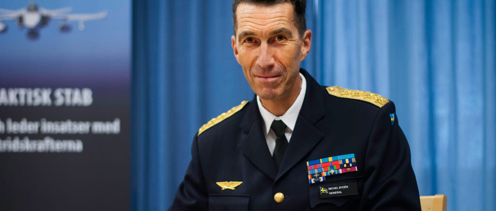 20160914 Stockholm HKV ÖB Micael Bydén
underskrift luftrumet.