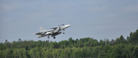 160608.Baltops16.F 17 deltar. Flyger från hemmabas. 