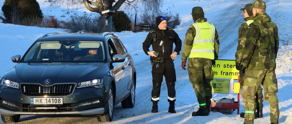 Samverkan med norska tullen vid en av gränspassagerna. 