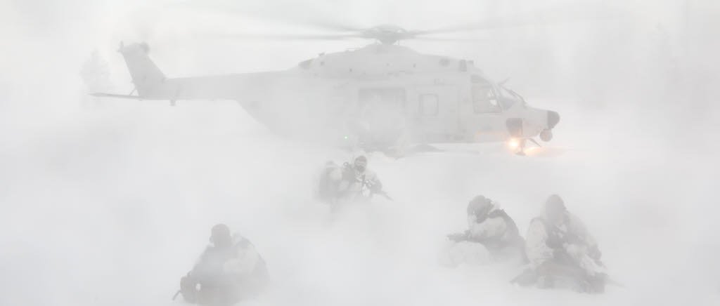 Anfall med kombinerade försvarsgrenar