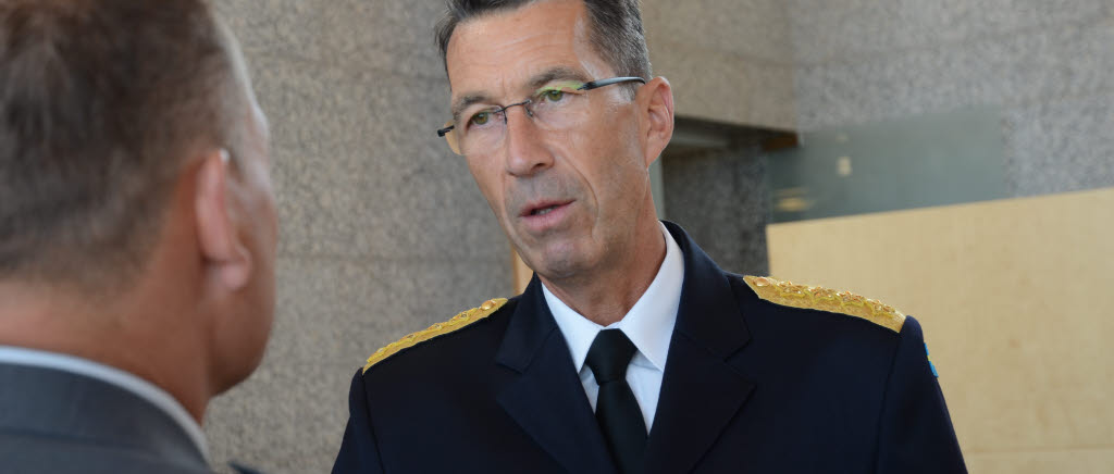 ÖB besökte Finland när Finland bytte försvarschef.