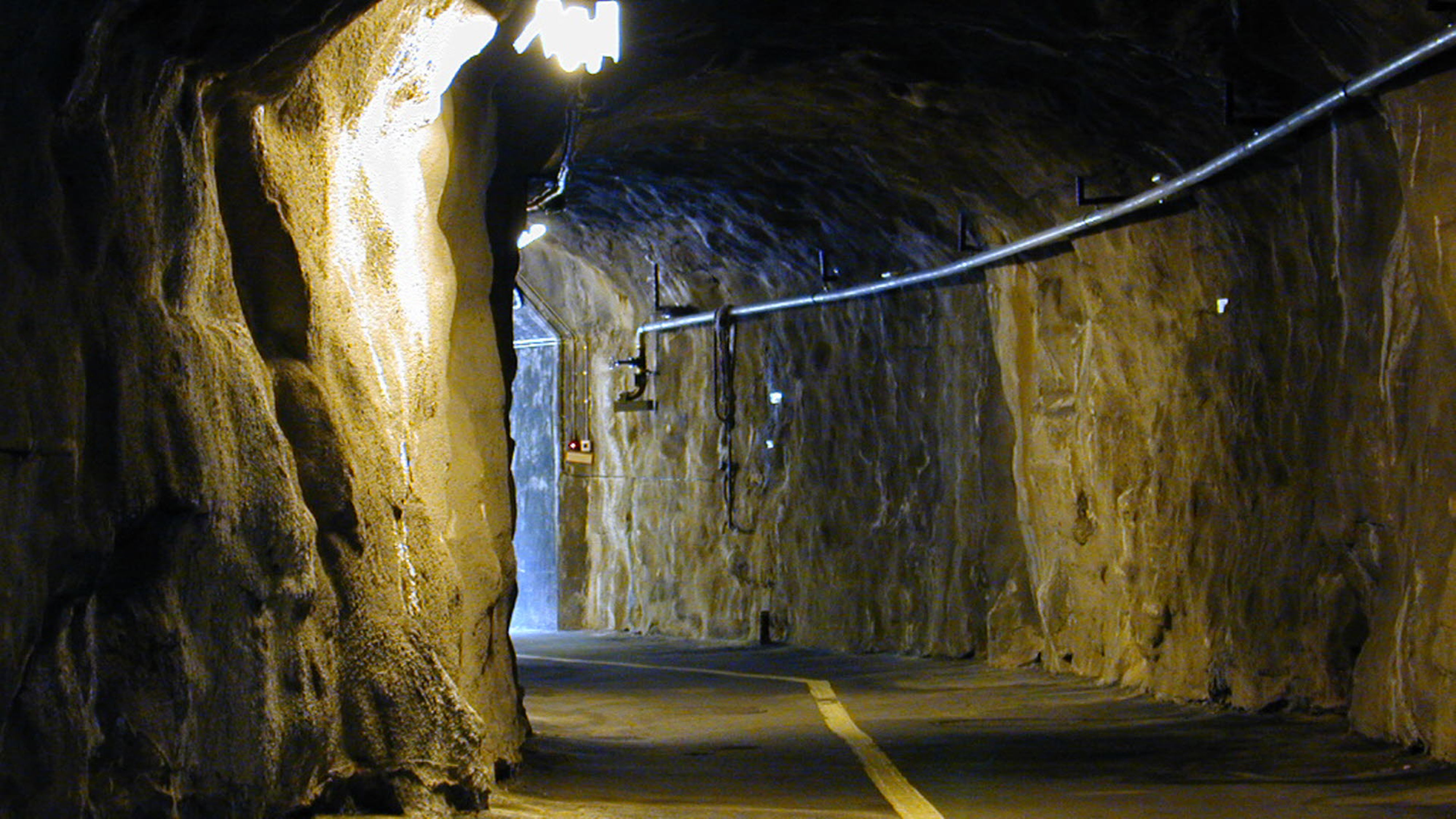 Skyddade utrymmen och krigsanläggningar.