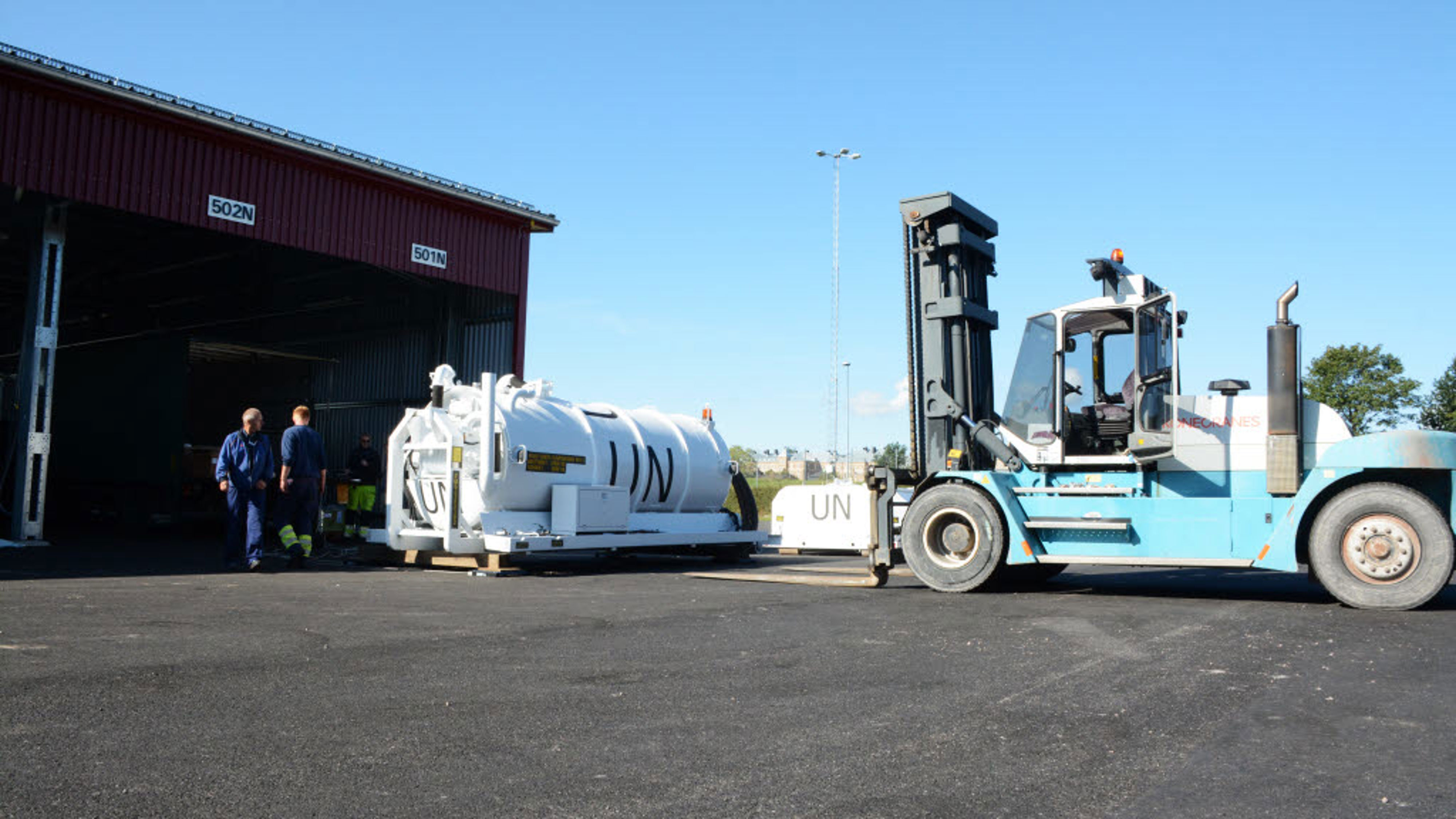Packning av materiel inför insats.