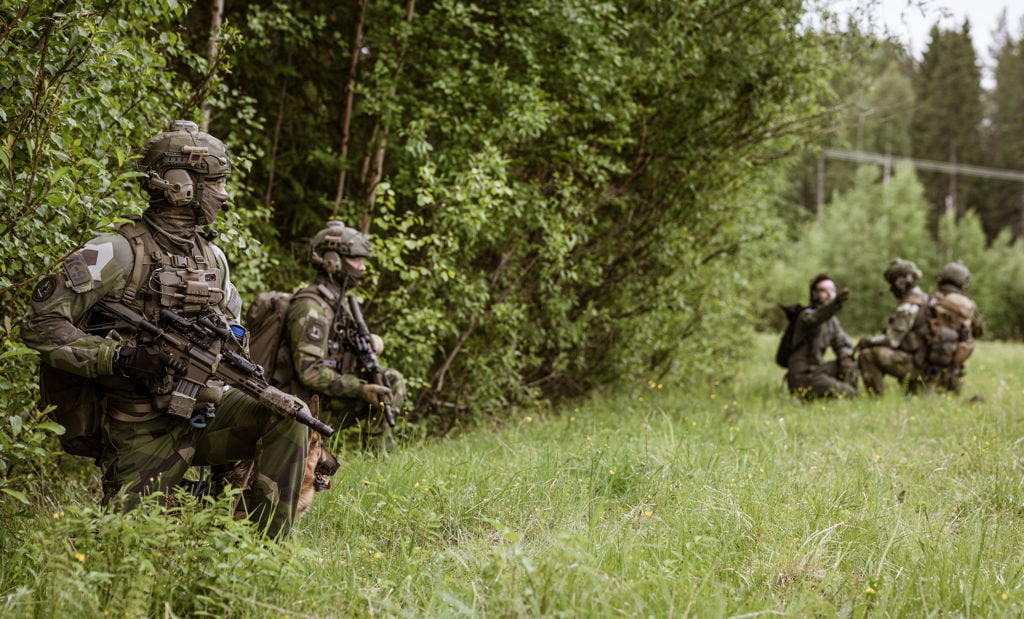 Svenska soldater under Ramstein Flag