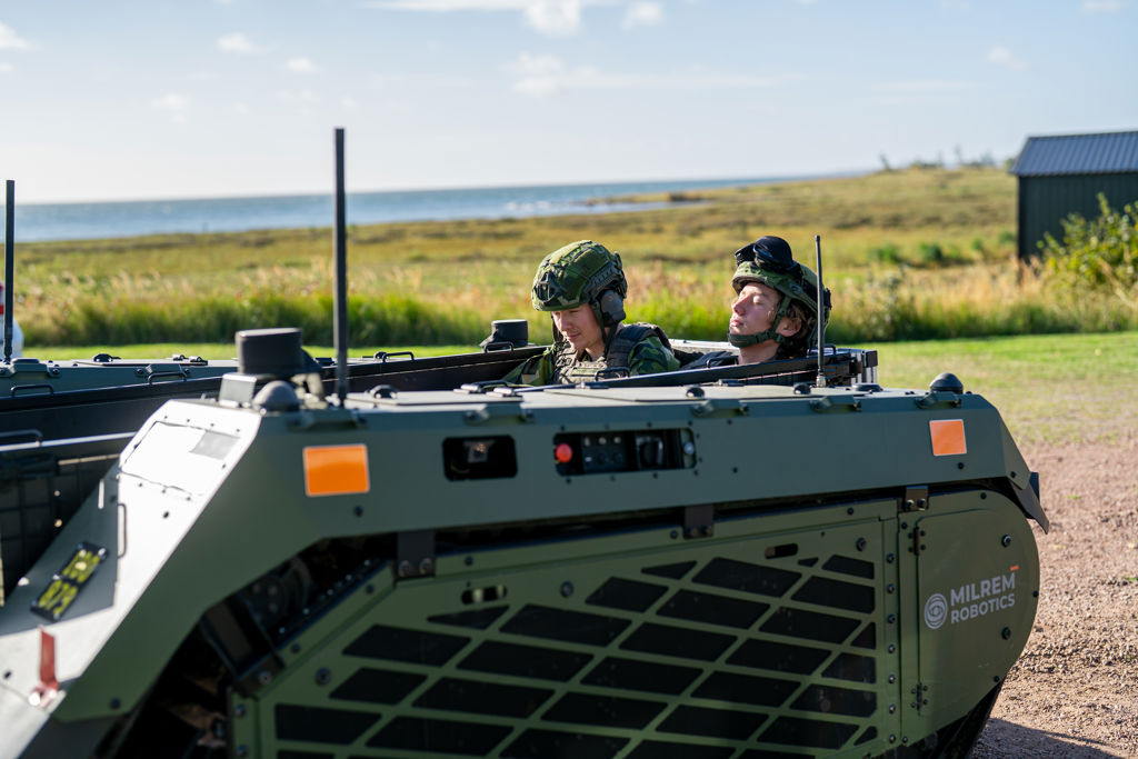 Skadade soldater i en UGV.