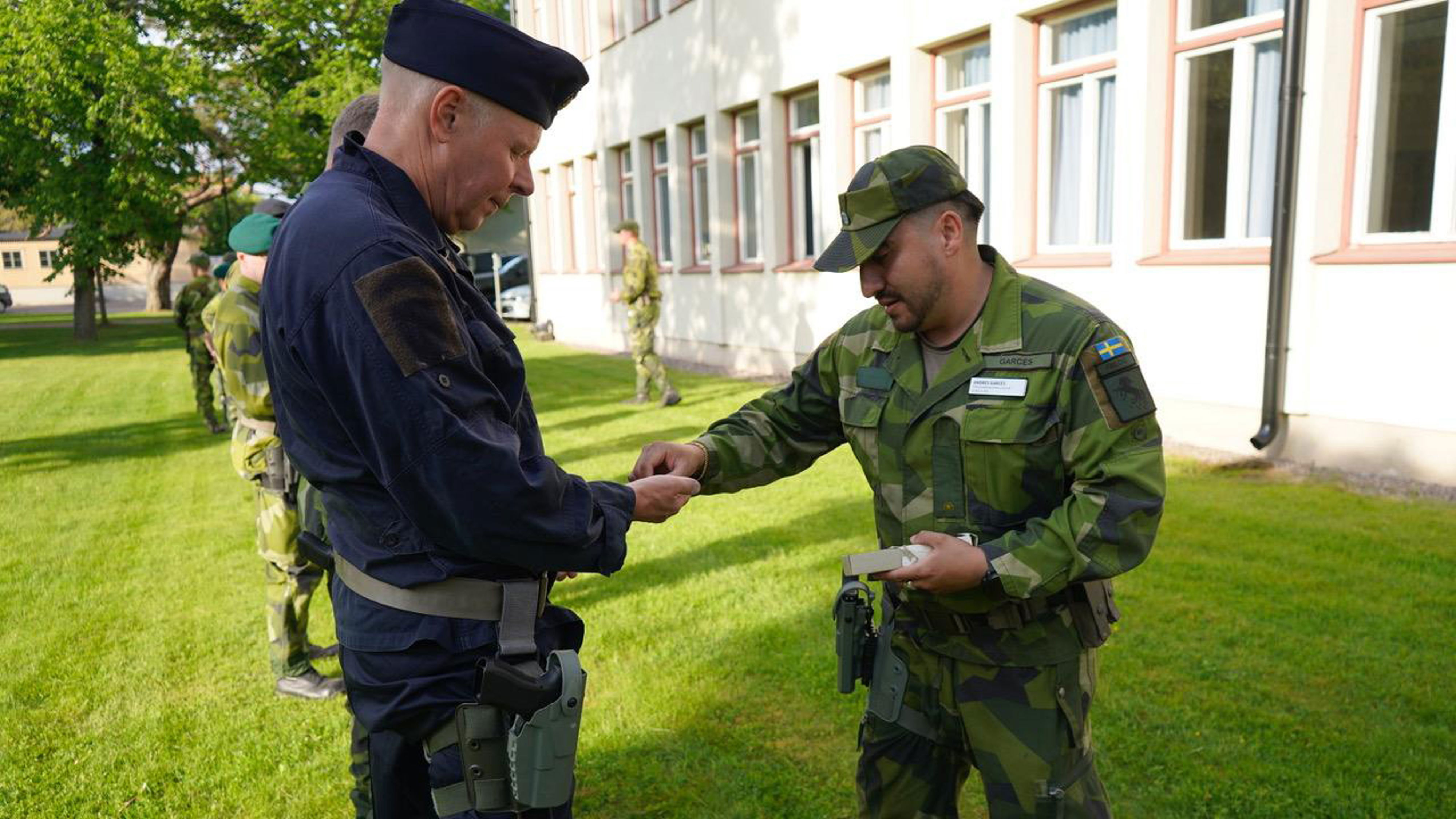 Reservofficerare vid FMLOG övar