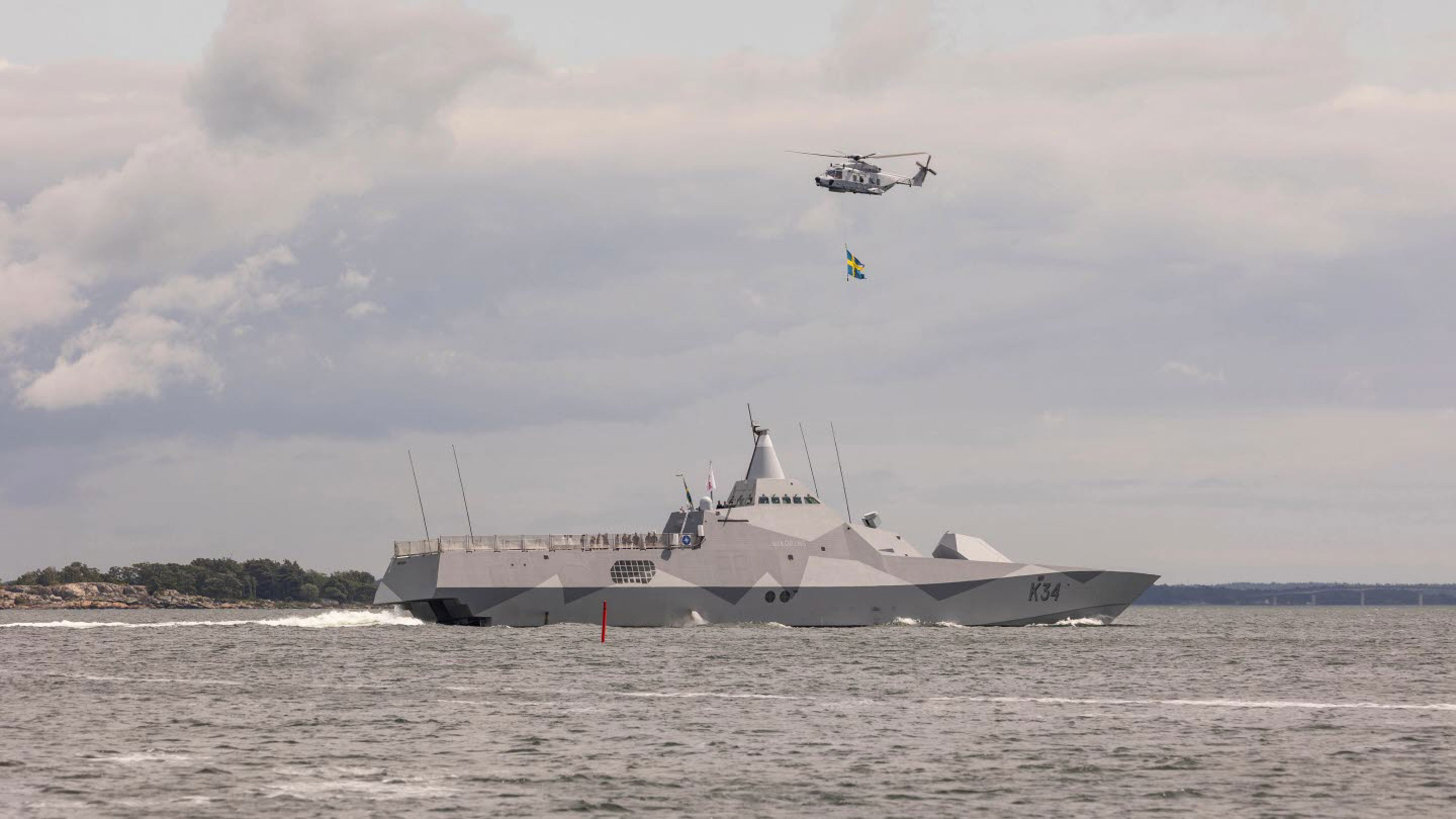 HMS Nyköping deltar i Natos stående fartygsstyrka under juli 2025.