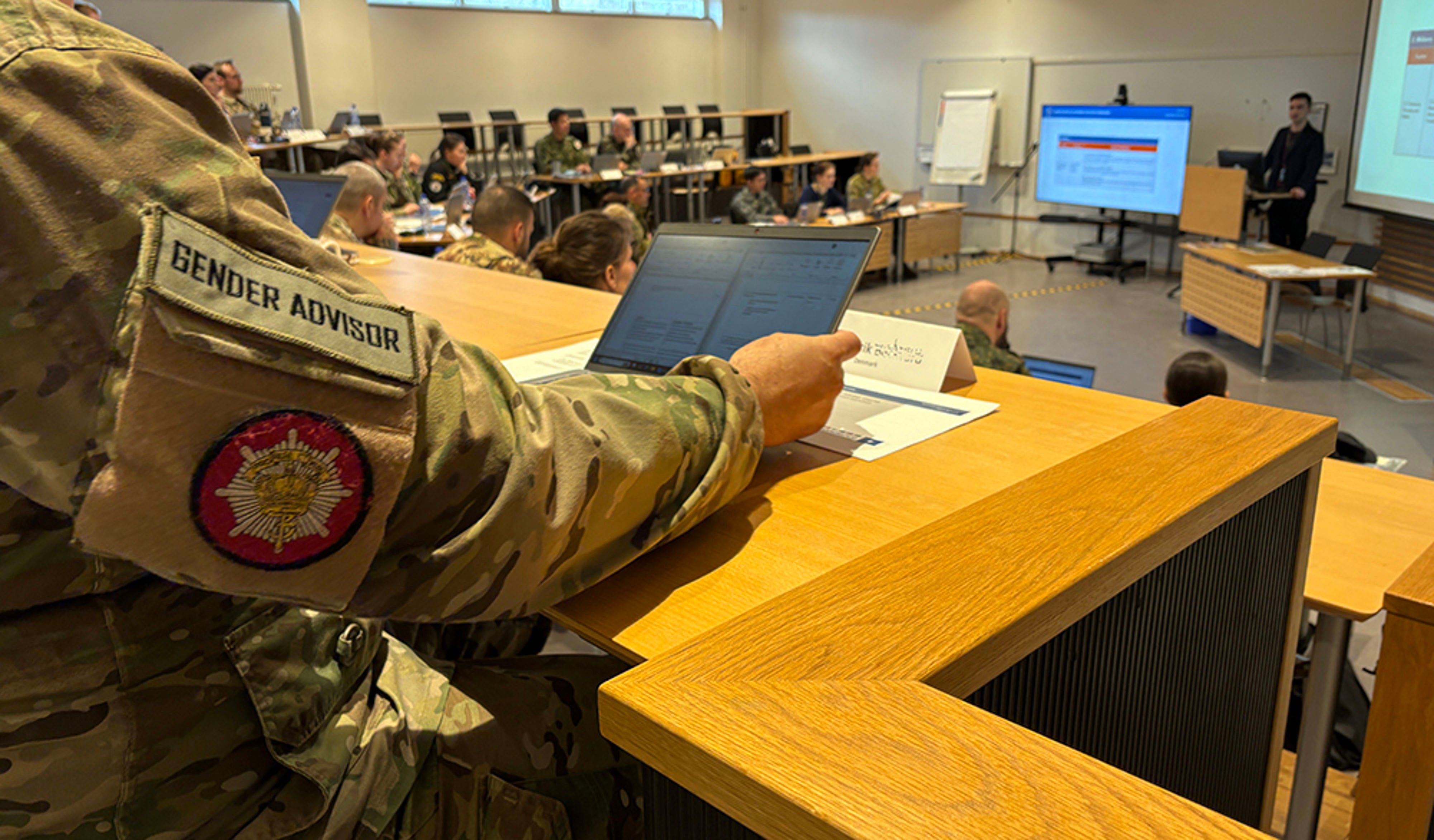 Gender advisor course