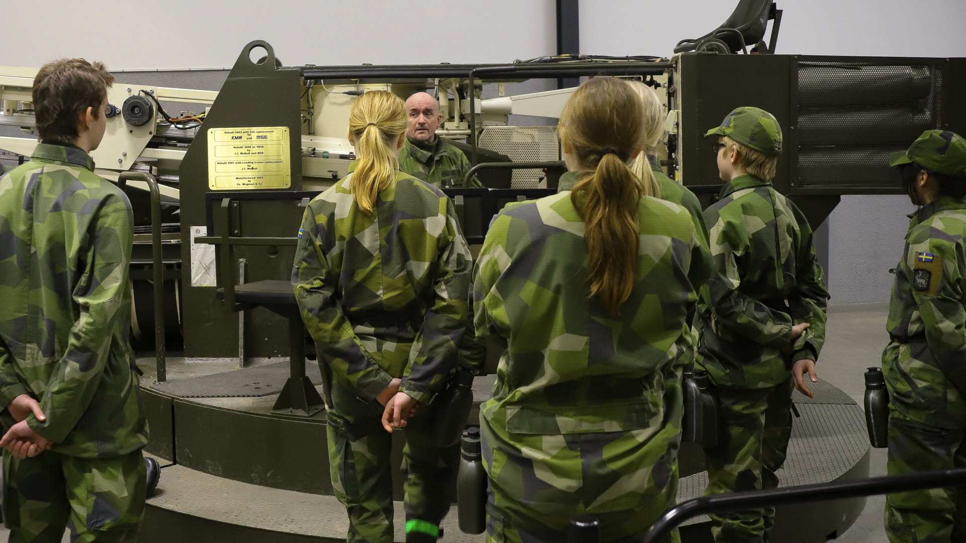 En inblick i arméns verksamhet Försvarsmakten En inblick i arméns verksamhet Försvarsmakten